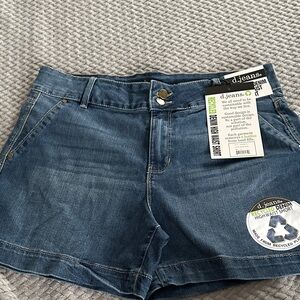 D. Jeans Classic Indigo Jean Shorts
